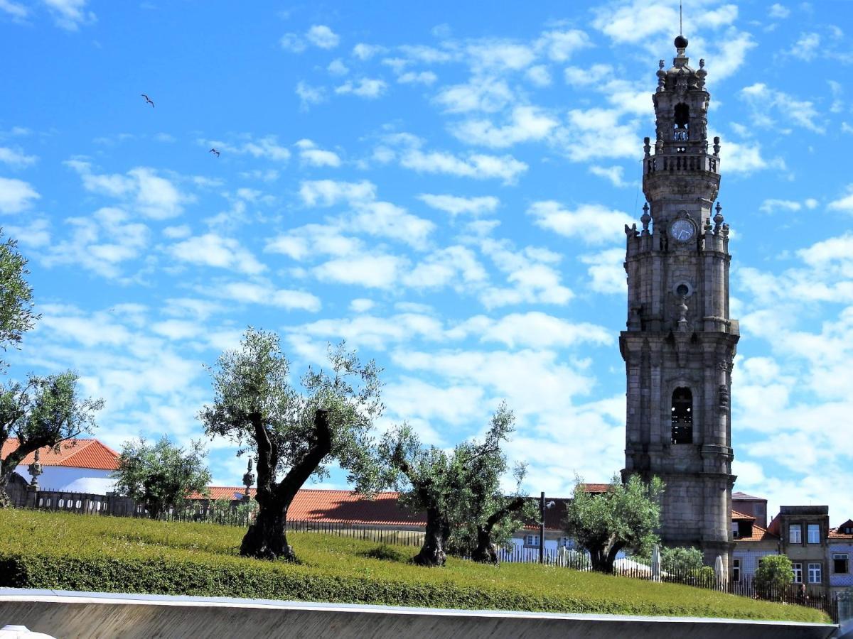 Oporto Delight 1 Luxury Apartment In Historic Center With Balcony Max 4 P 외부 사진