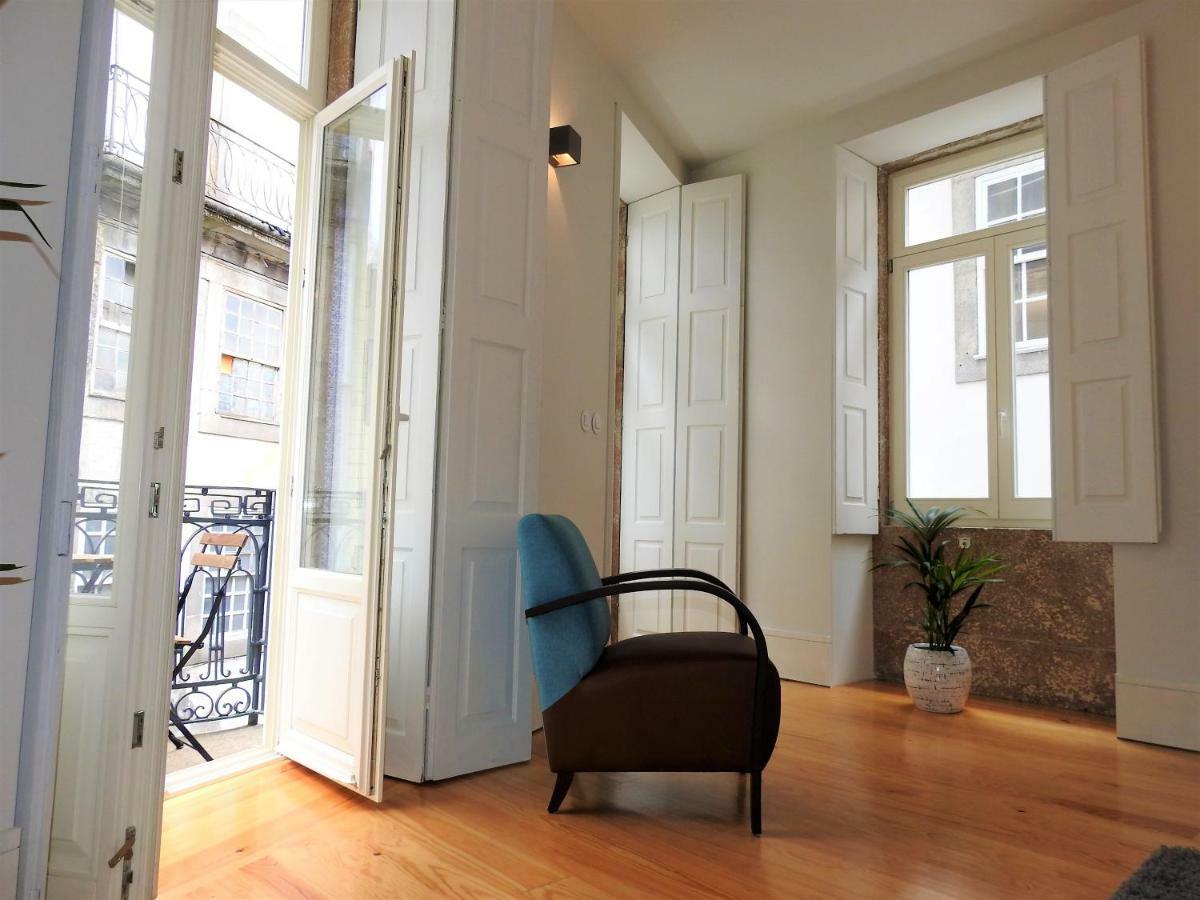 Oporto Delight 1 Luxury Apartment In Historic Center With Balcony Max 4 P 외부 사진